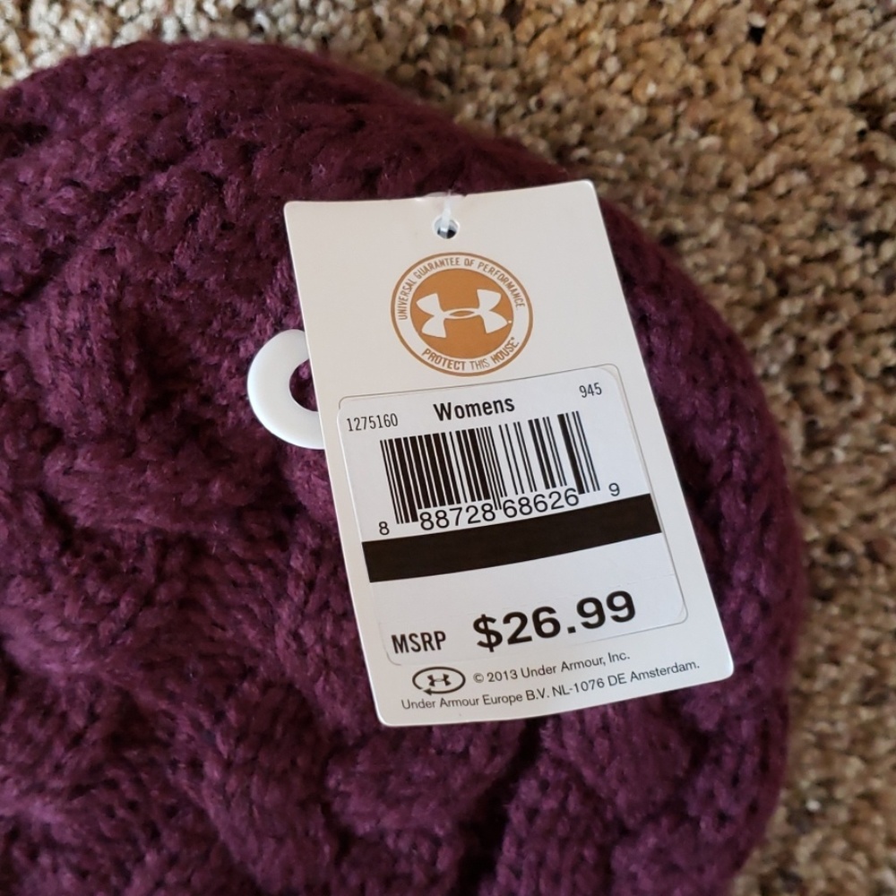 Under Armour Women's cable knit winter hat - Picture 3 of 4